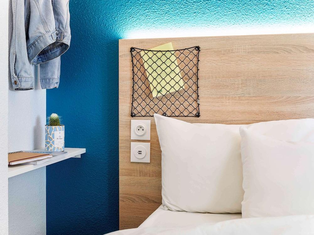 Hotelf1 Roissy Cdg Pn2 Екстериор снимка